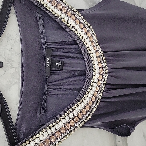 Women's Sleeveless T-shirt - Picture 3 of 3